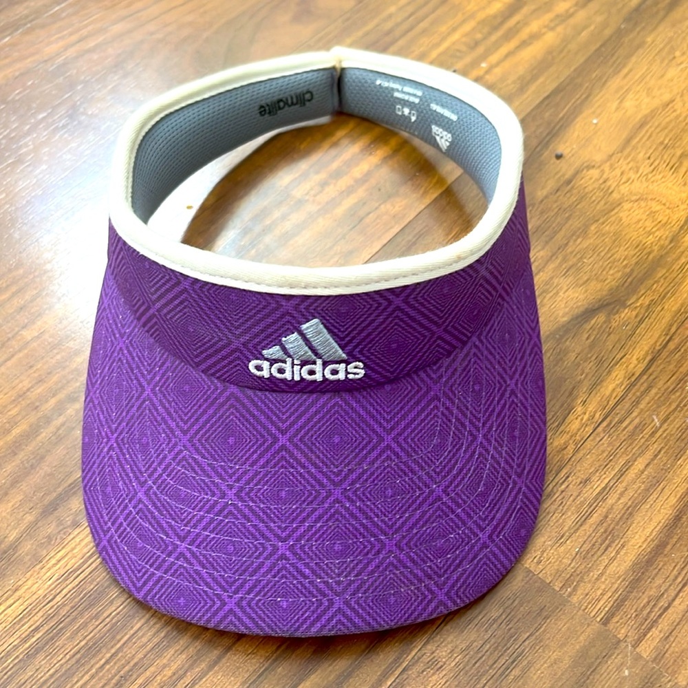 ADIDAS  SPORTY SUN VISOR